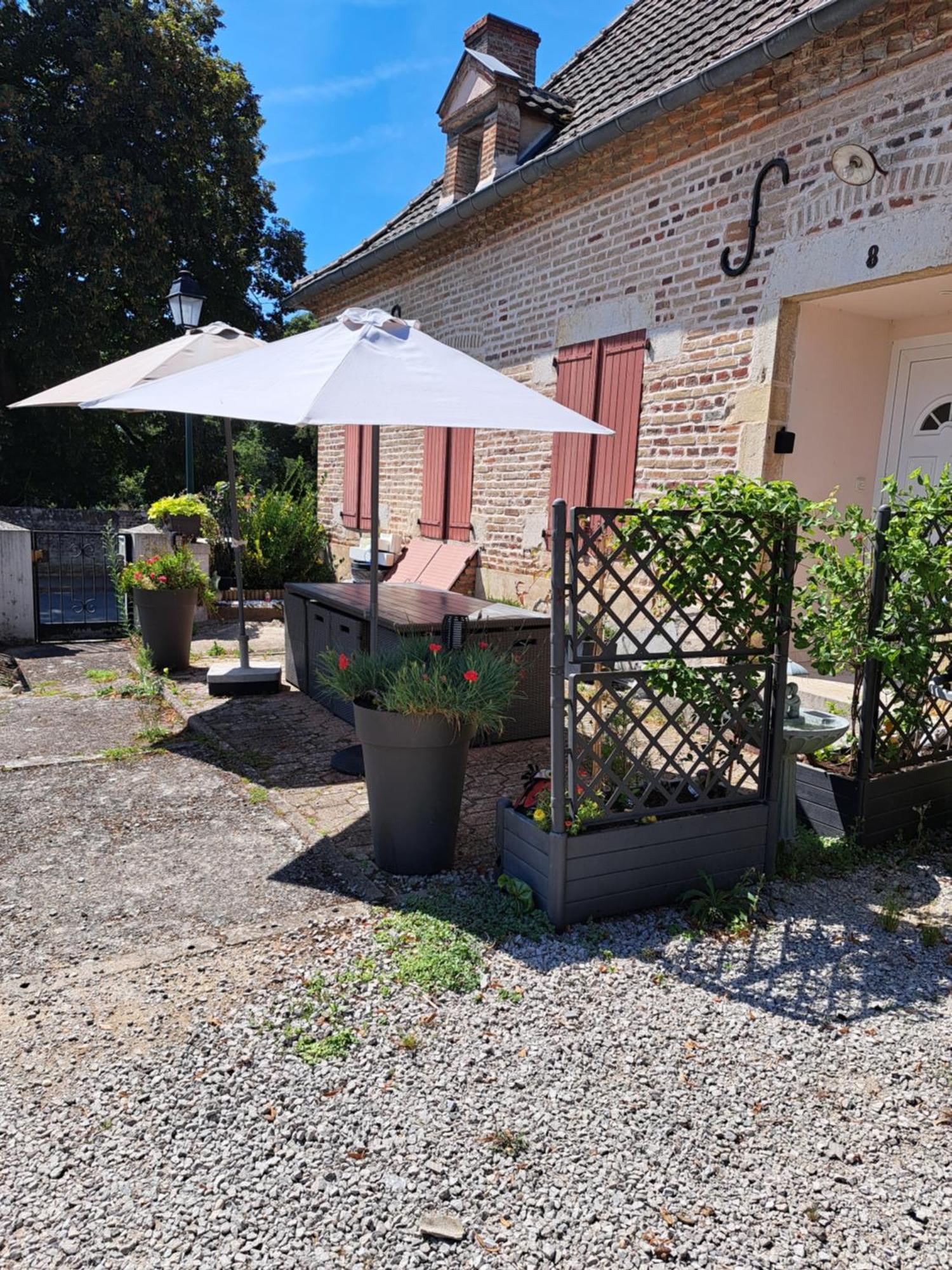 Gîte Le piège à rêves Pierre-de-Bresse Exterior foto